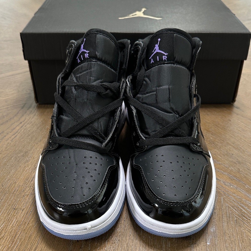 Jordan retro 1 mid space jam Black white Purple Sz 8.5 mens Sneakers - Picture 2 of 4